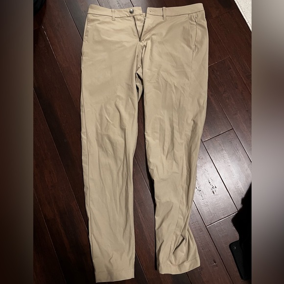 Lululemon Commission Pants 34 - Picture 3 of 3